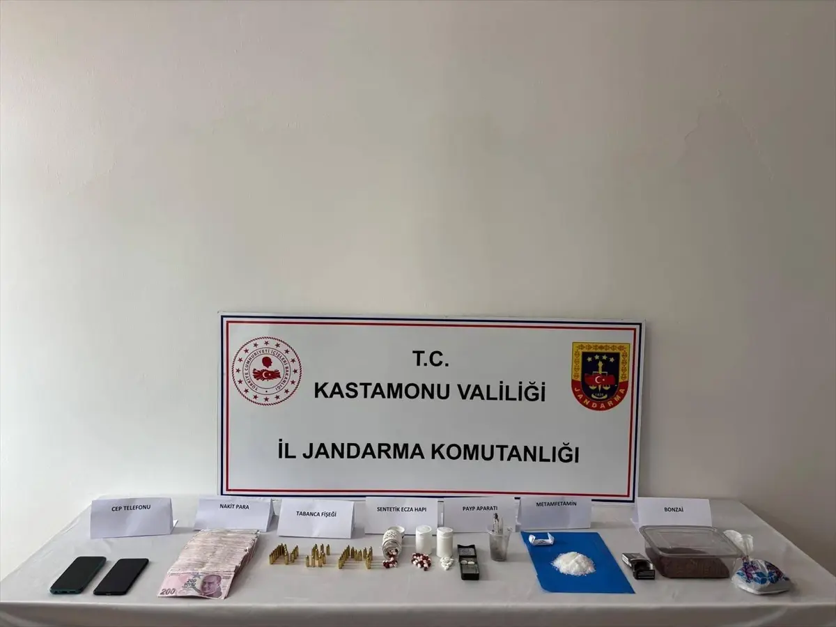 Kastamonu’da Uyuşturucu Operasyonu: 5 Tutuklama