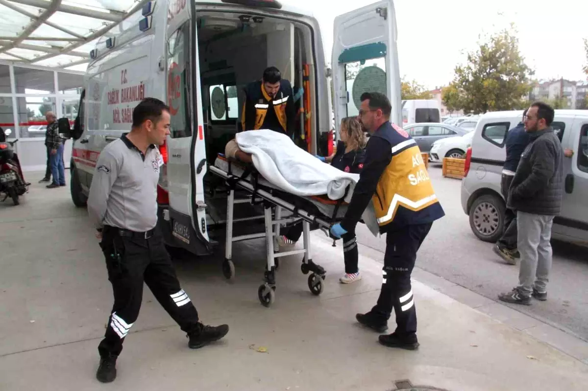 beysehirde insaatta yuksekten dusen isci yaralandi Mr1bhDZz.jpg