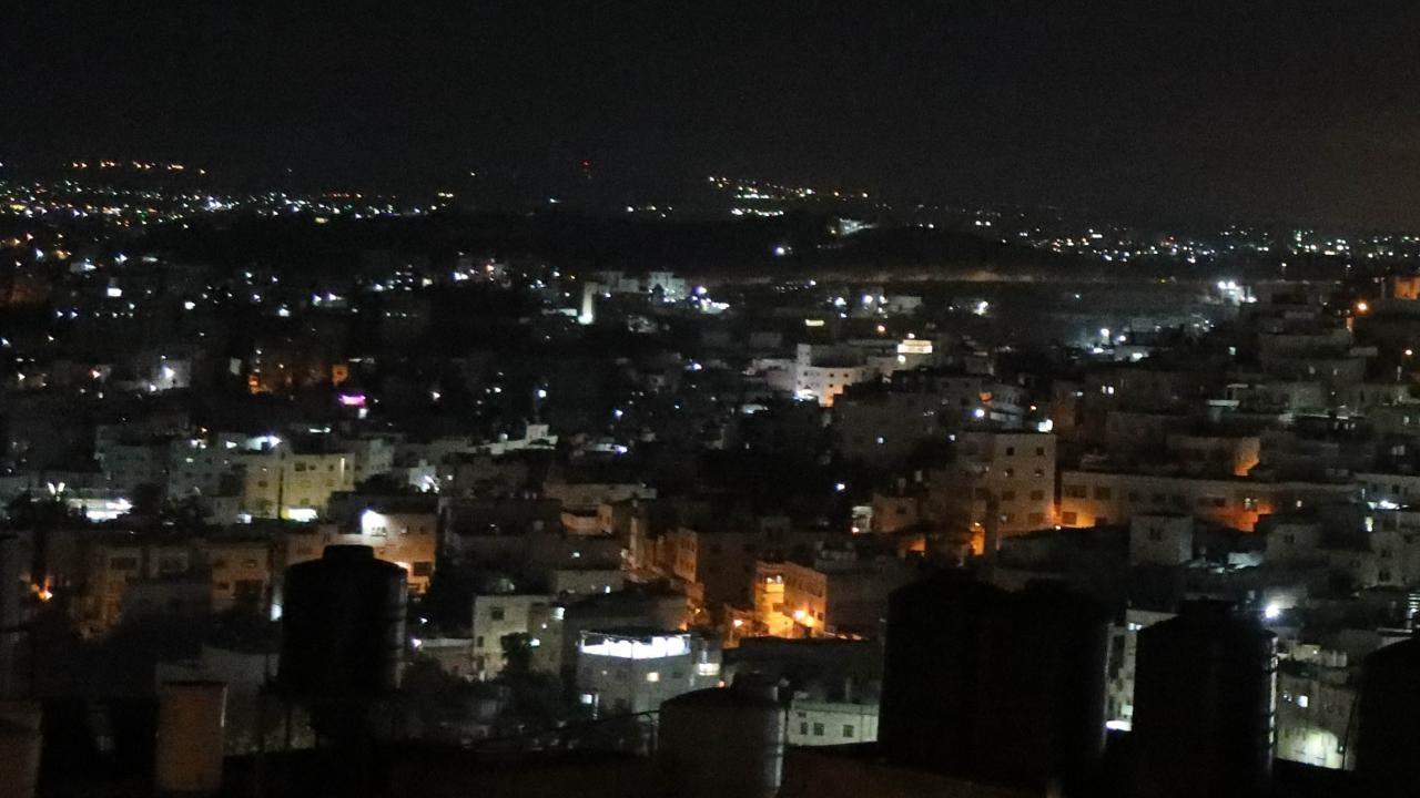 isgalci israilden skandal hareket yahudi bayrami nedeniyle sokaga cikma yasagi JGSd7aEq