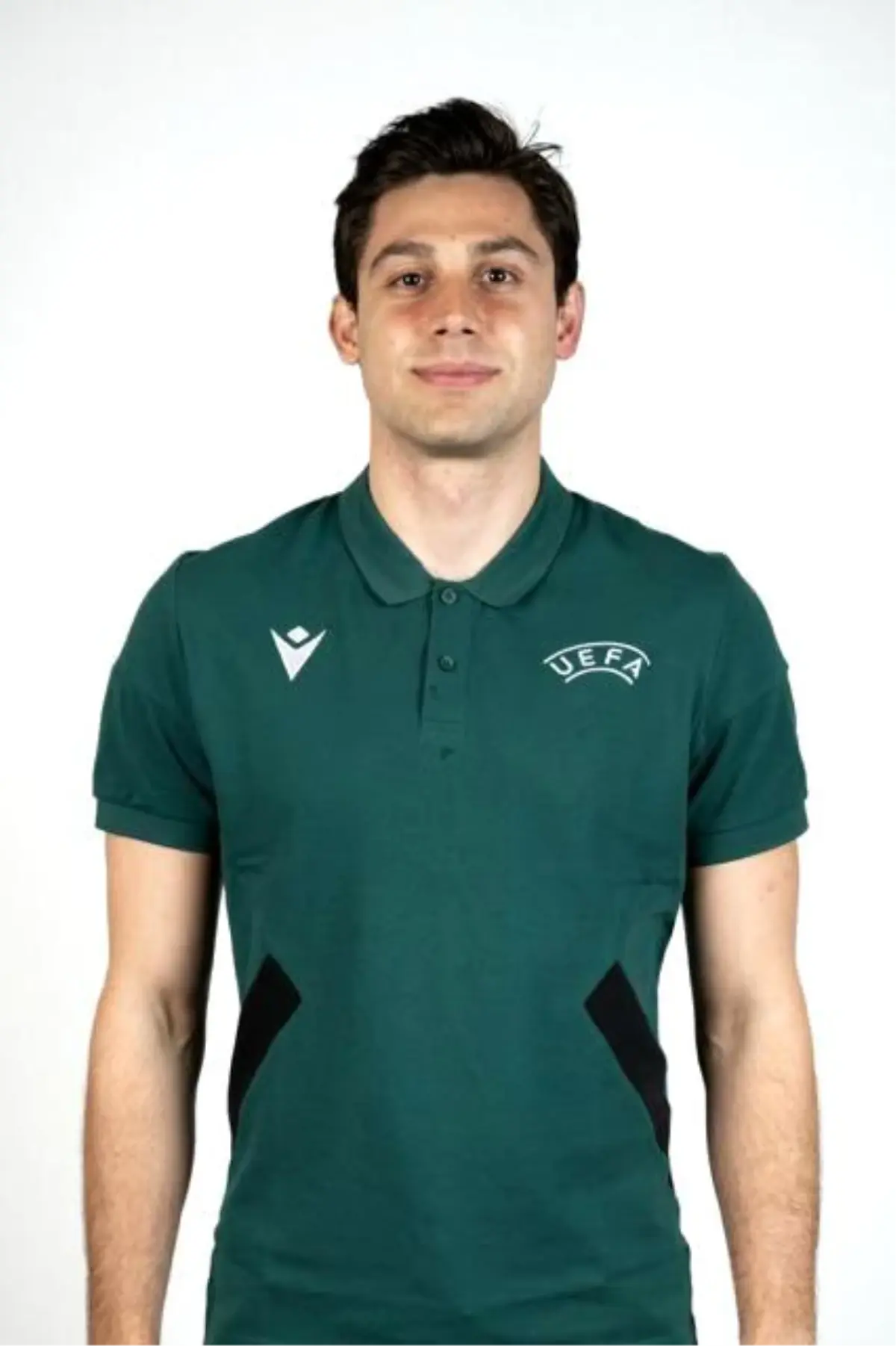 mehmet turkmen uefa 17 yas alti elemelerinde AeyGMqyn.jpg