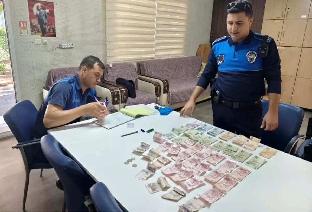 mersinde dilenci kadin yakalandi TDcHtKhU.jpg