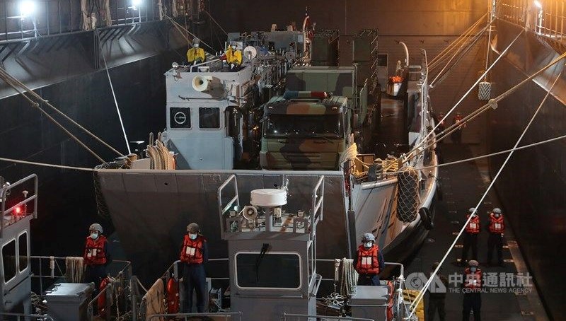 tayvanordusunda casusluk skandali fuze operasyon kilavuzlarini cinesatti UGWspge7.jpg