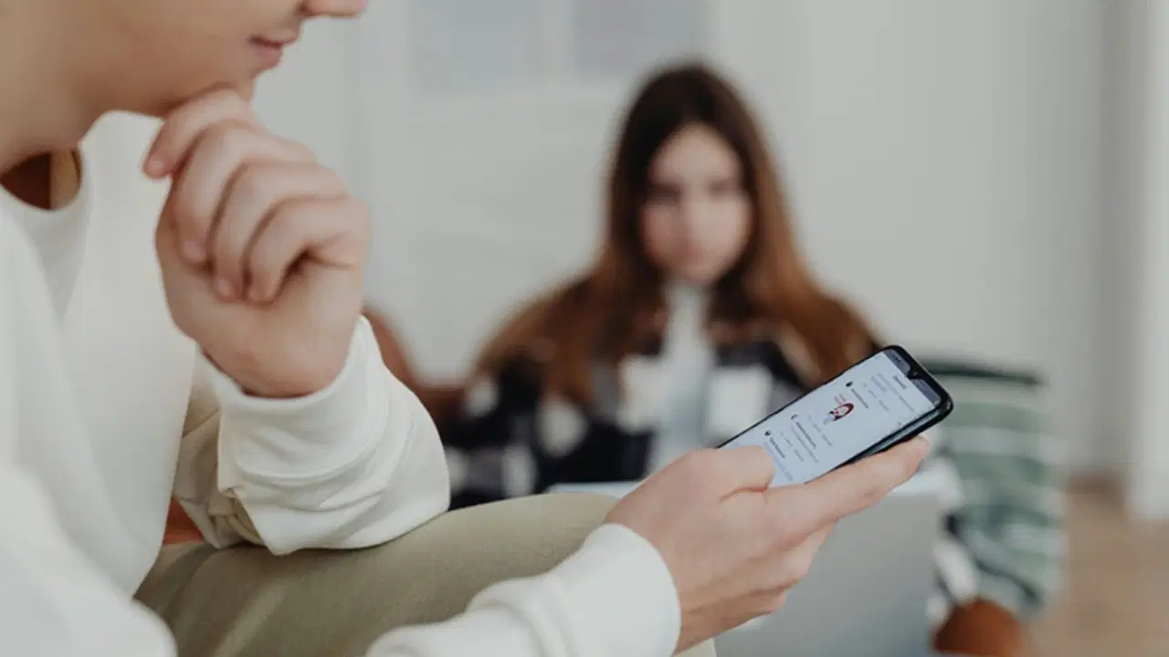 uzmanlar uyariyor dijital bagimlilik halk sagligi sorununa donusuyor hMKyxHSZ.jpg